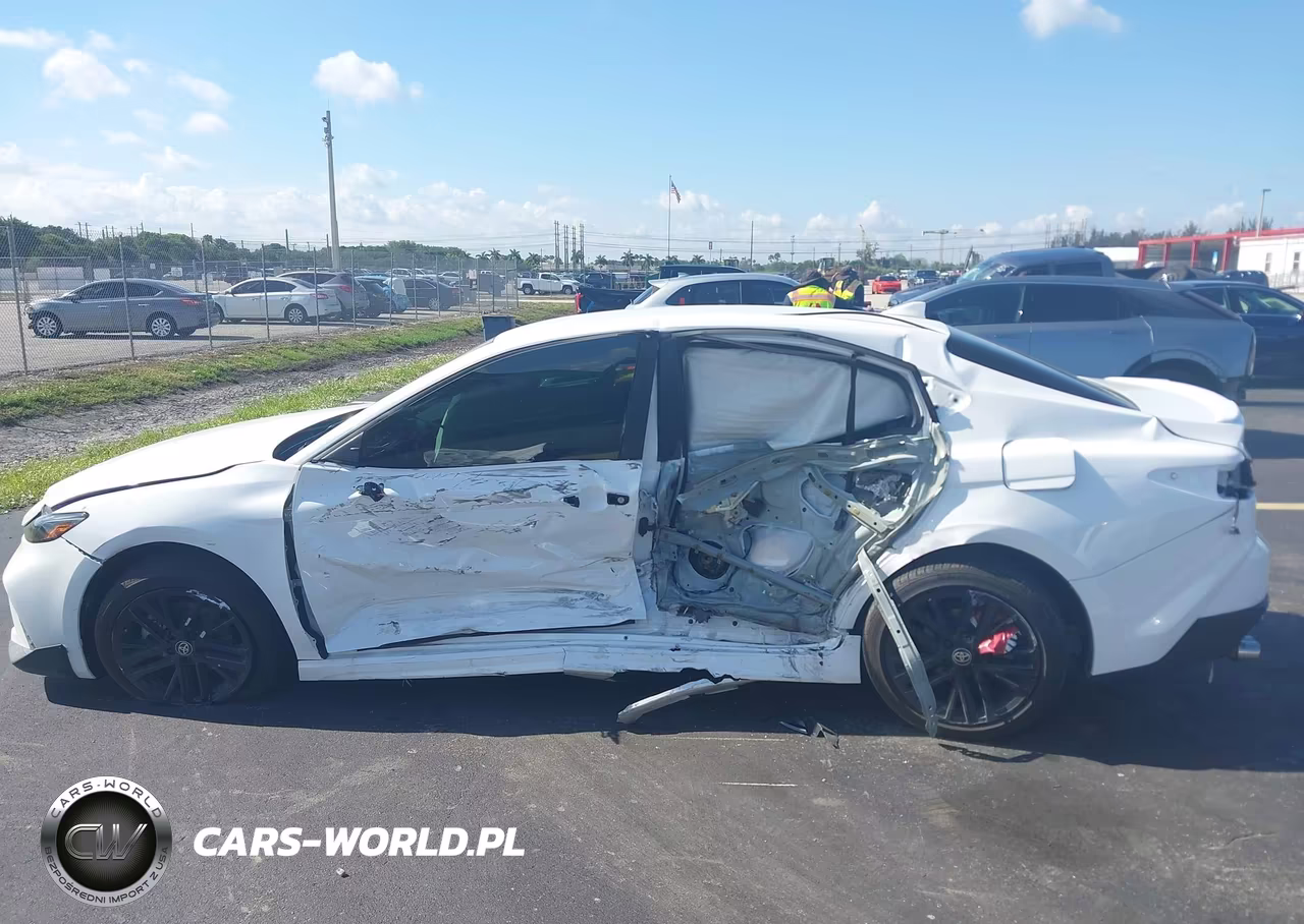 2026 Toyota Camry Se VIN:4T1DAACK0TU653406 - 15