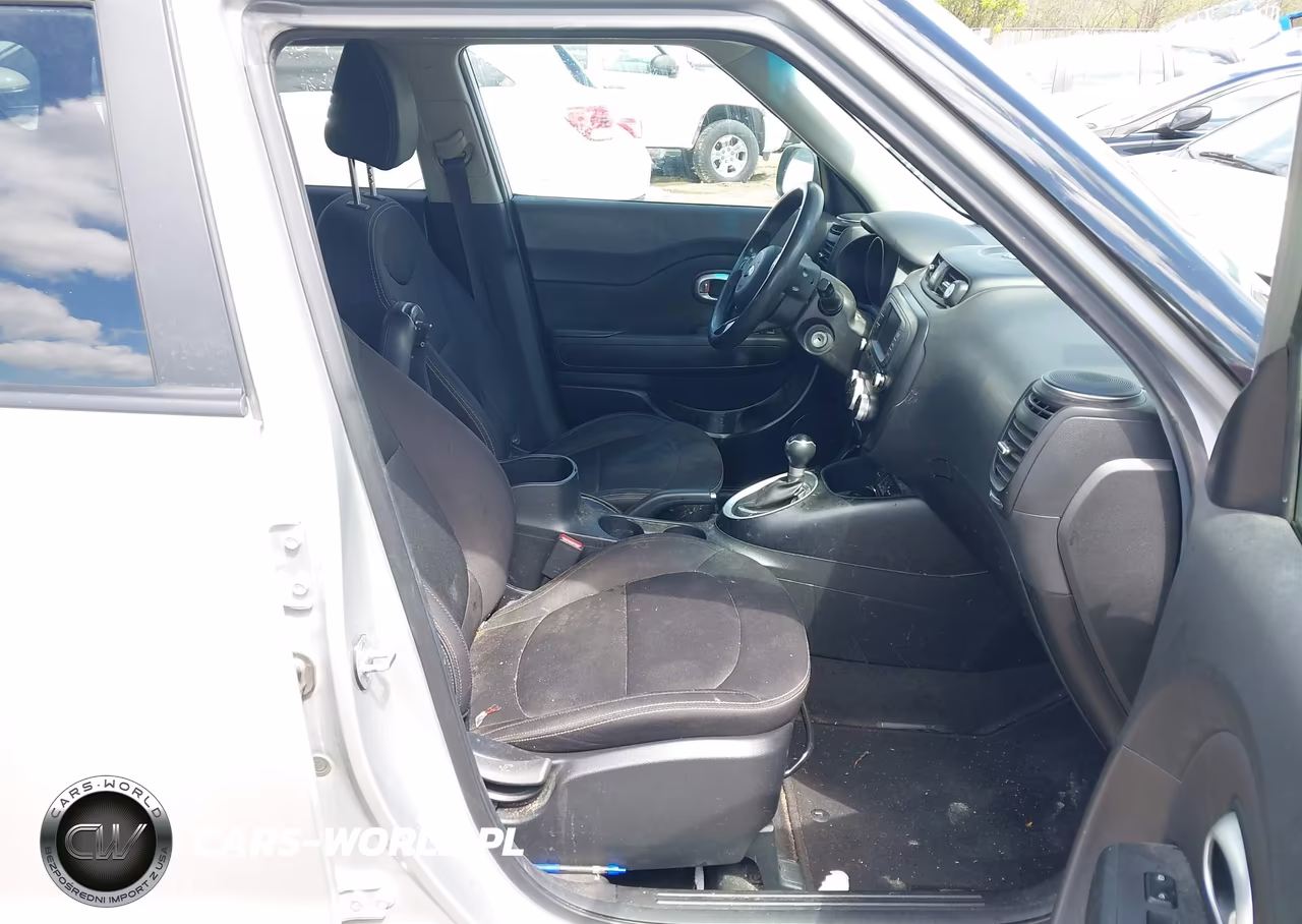 2018 Kia Soul VIN:KNDJN2A20J7614993 - 5