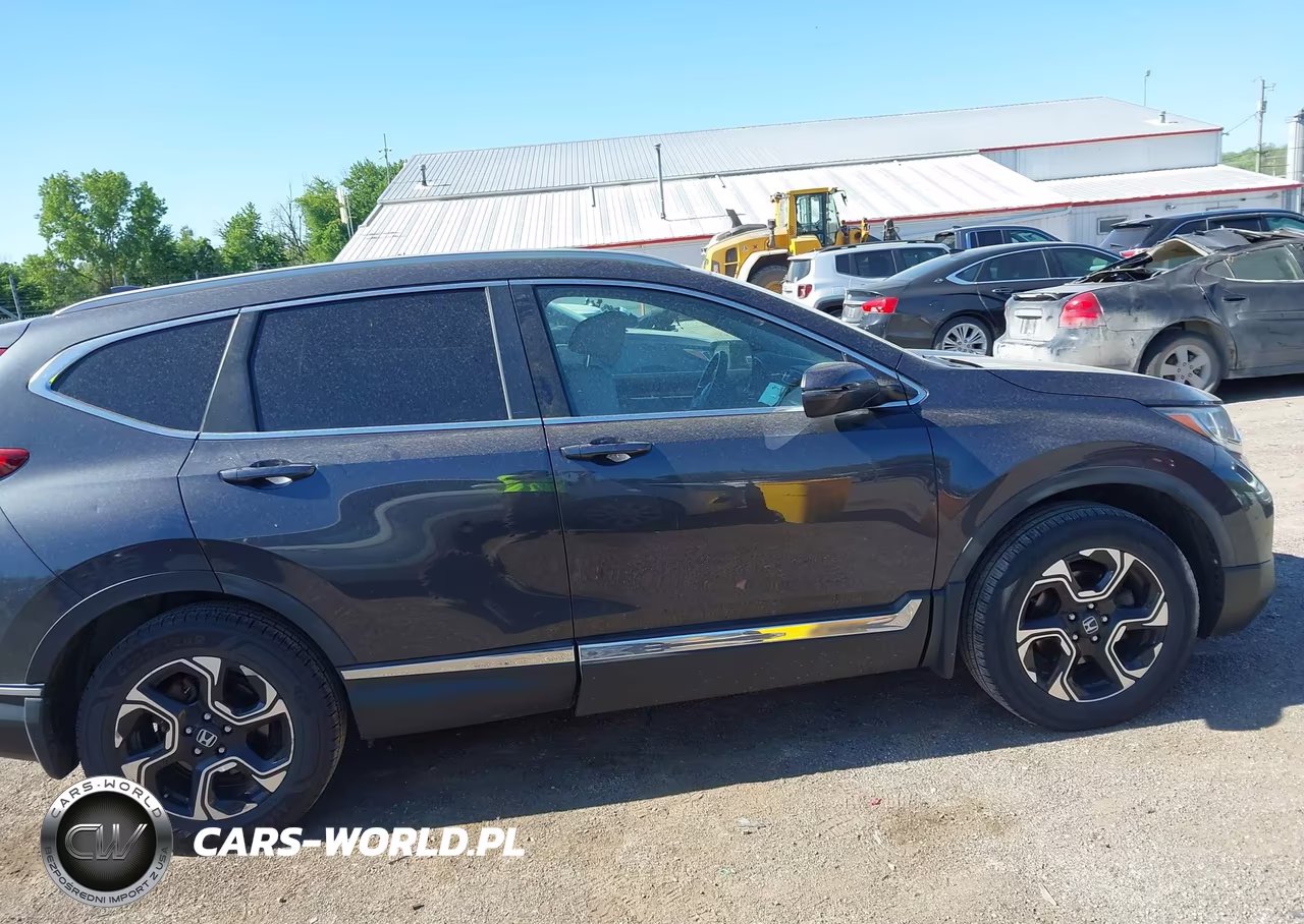 2018 Honda Cr-V Touring VIN:7FARW2H92JE029060 - 13