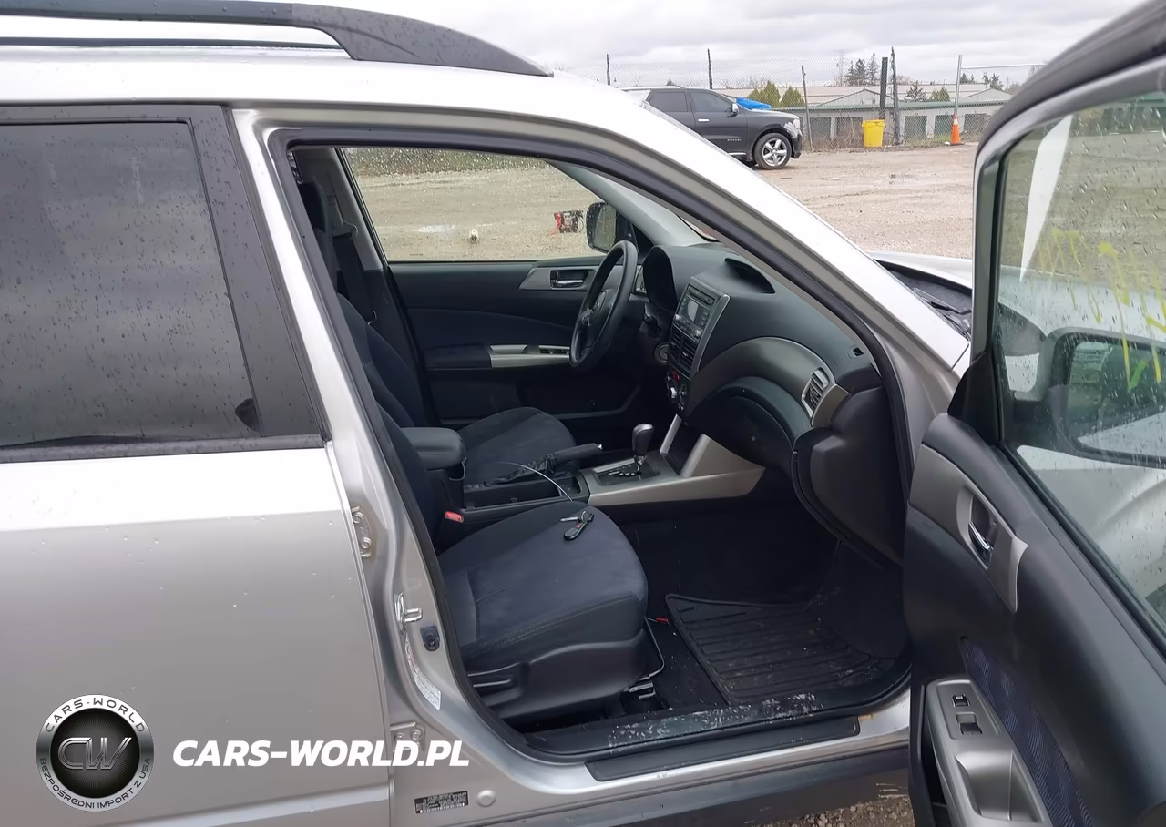 2010 Subaru Forester 2.5X Premium VIN:JF2SH6CC0AH738136 - 5