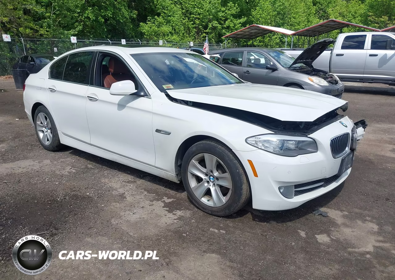 2011 BMW 528I