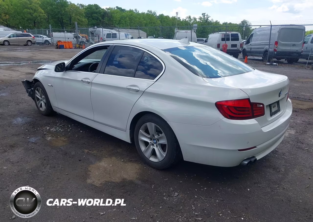 2011 BMW 528I VIN:WBAFR1C50BDS36248 - 3