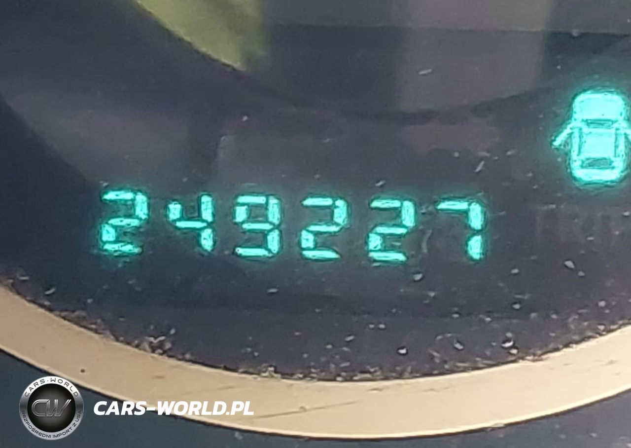 2008 Dodge Charger VIN:2B3KA43R58H130923 - 15
