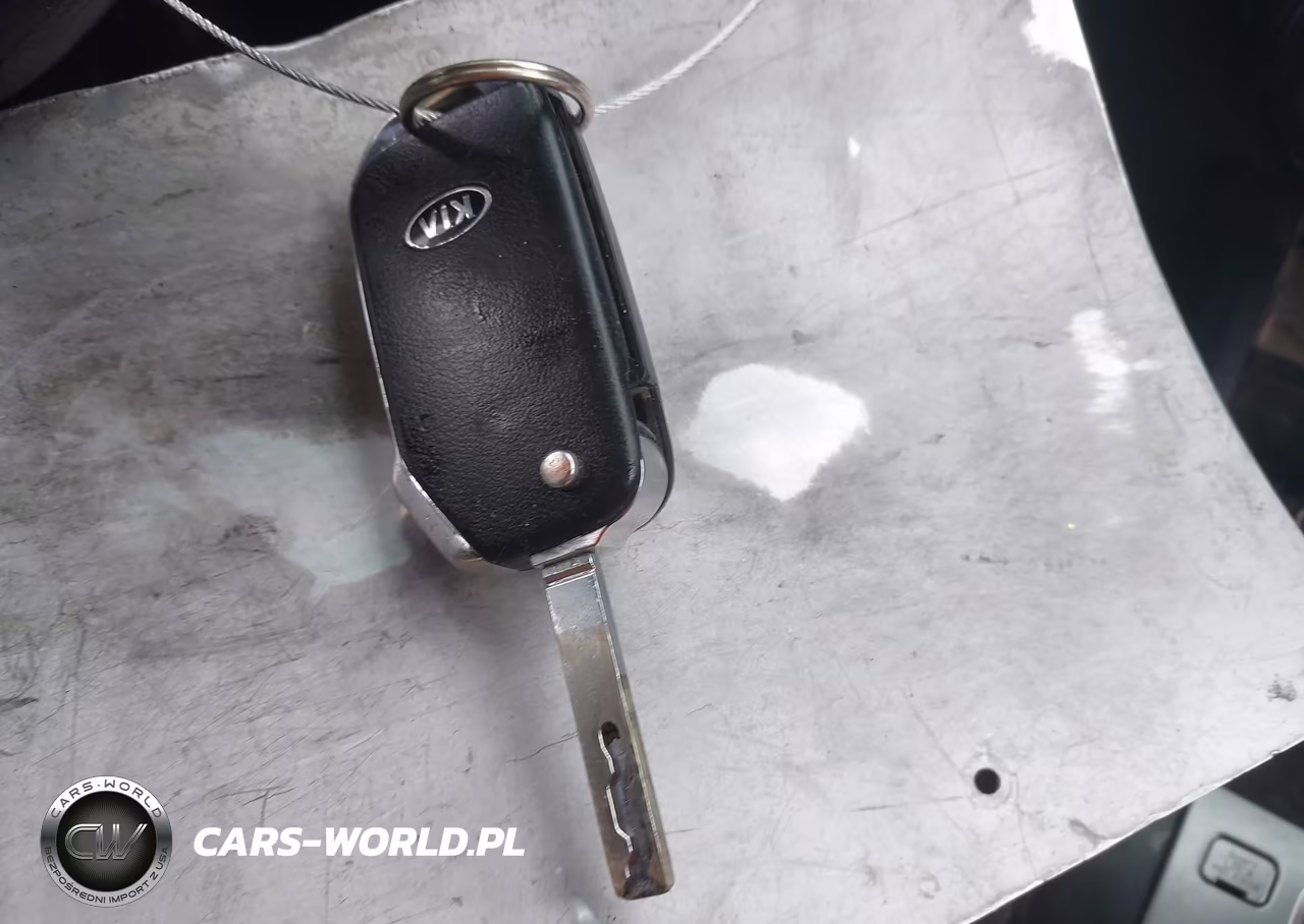 2019 Kia Forte Lxs VIN:3KPF24AD3KE076609 - 11