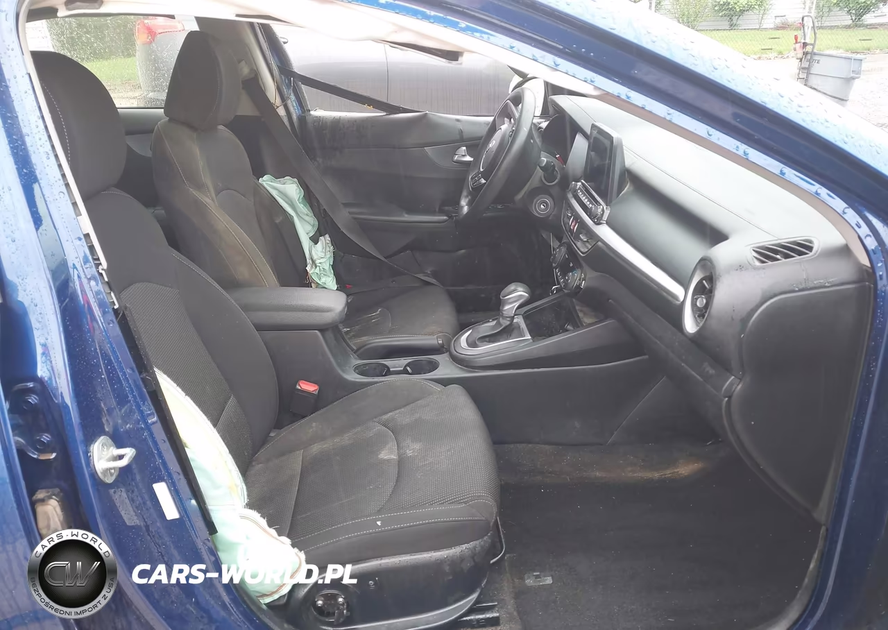 2019 Kia Forte Lxs VIN:3KPF24AD3KE076609 - 5