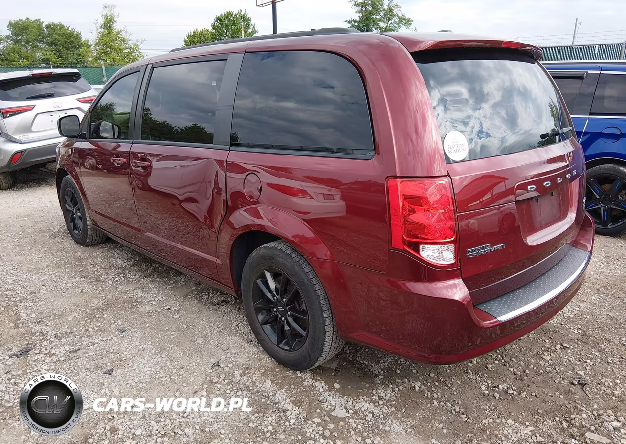 2019 Dodge Grand Caravan Gt VIN:2C4RDGEG0KR679741 - 3