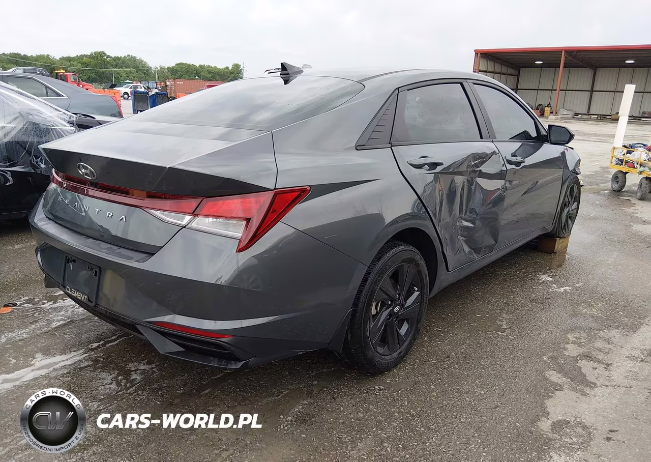 2023 Hyundai Elantra Sel VIN:KMHLM4AG6PU564562 - 4
