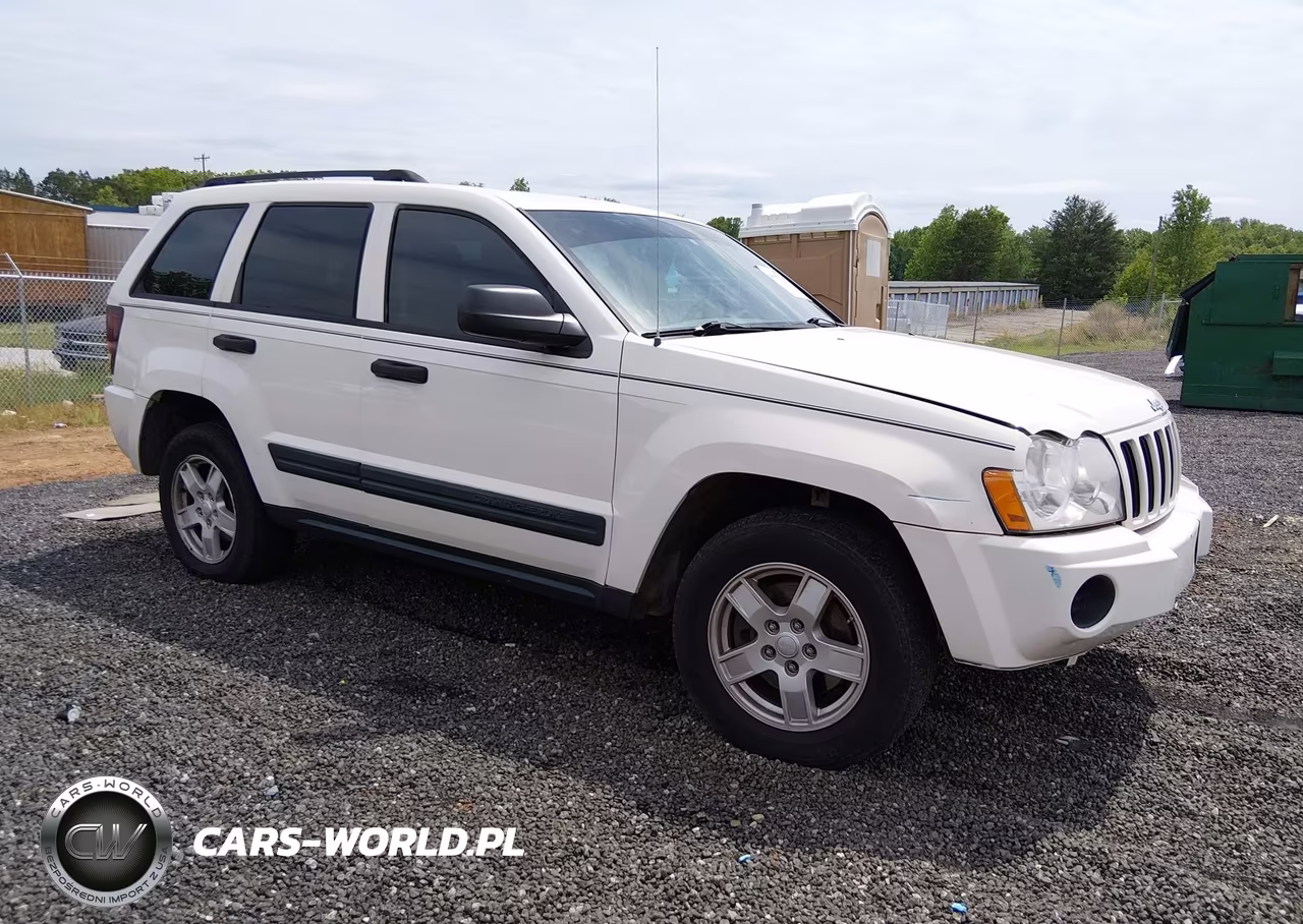 2005 Jeep Grand Cherokee Laredo