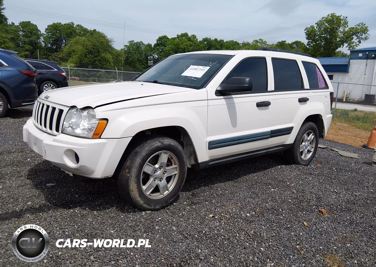 2005 Jeep Grand Cherokee Laredo VIN:1J4GR48K95C632139 - 2