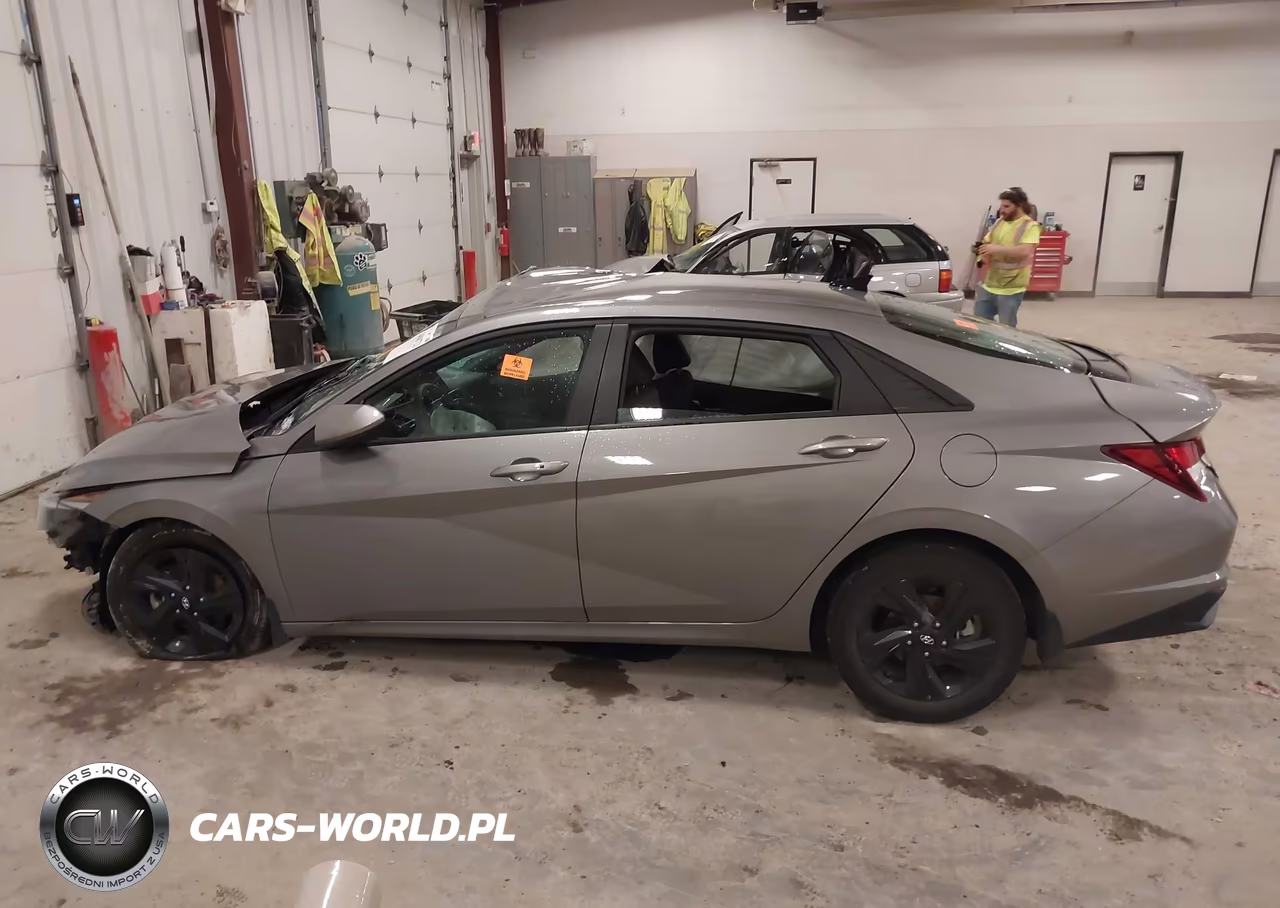 2023 Hyundai Elantra Sel VIN:KMHLM4AG5PU446132 - 14