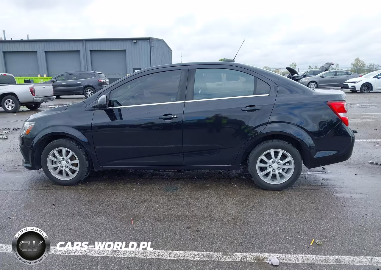 2020 Chevrolet Sonic Fwd Lt VIN:1G1JD5SB9L4110135 - 14