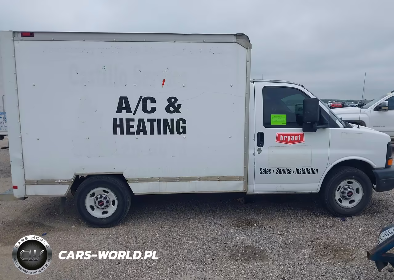 2009 GMC Savana Cutaway Work Van VIN:1GDGG31C391900138 - 13