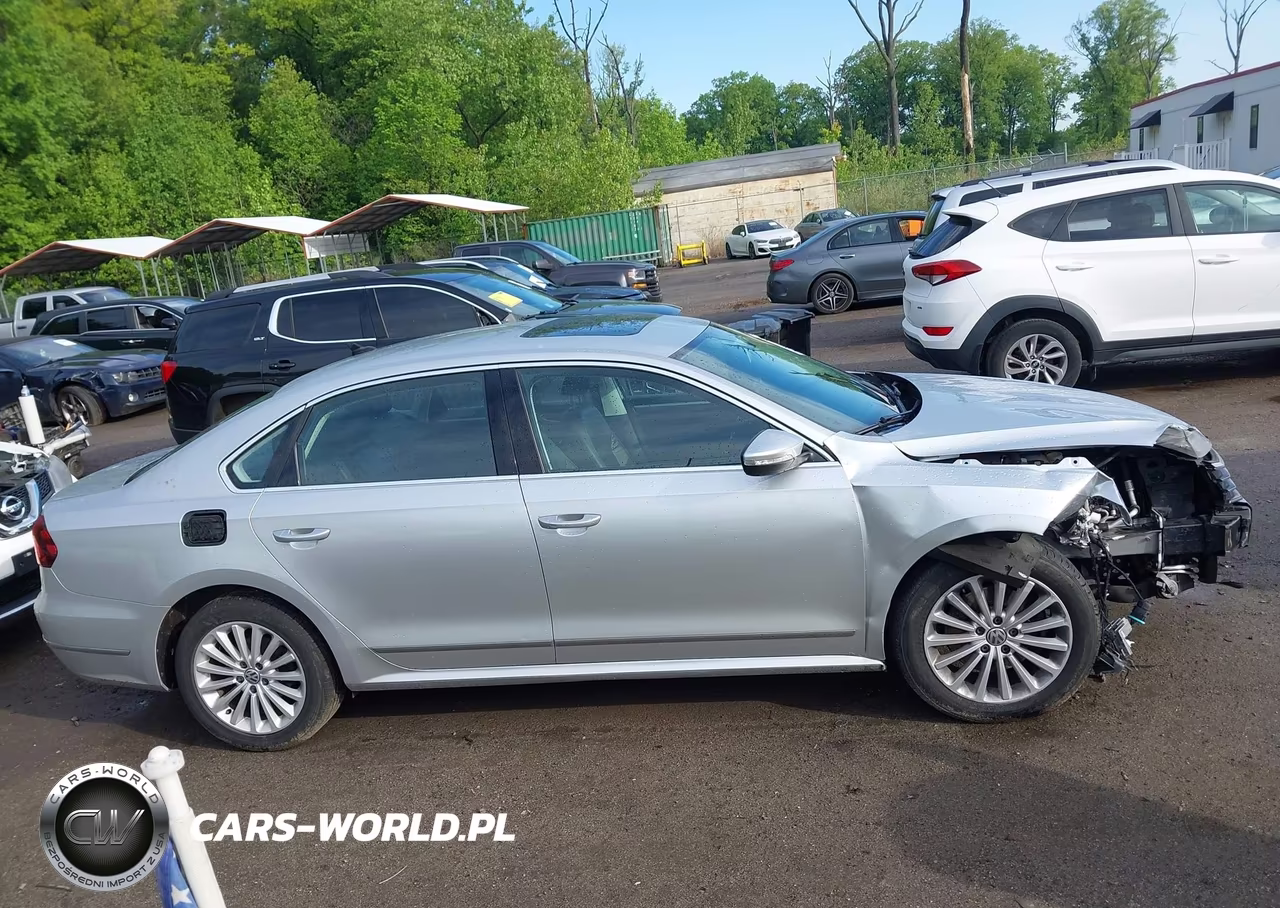 2017 Volkswagen Passat 1.8T Se VIN:1VWBT7A32HC046759 - 13