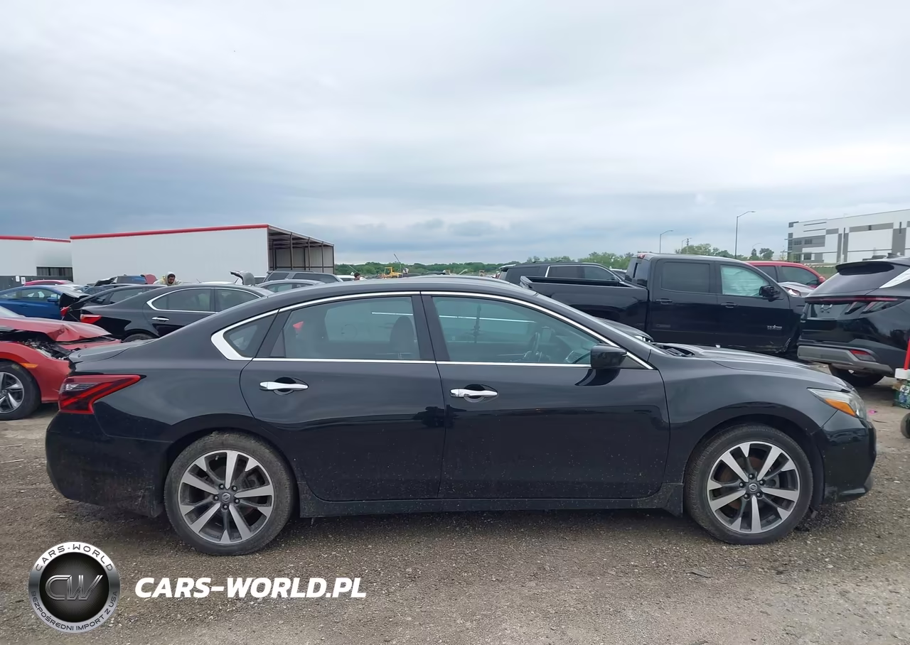 2017 Nissan Altima 3.5 Sr VIN:1N4BL3AP0HC270858 - 12