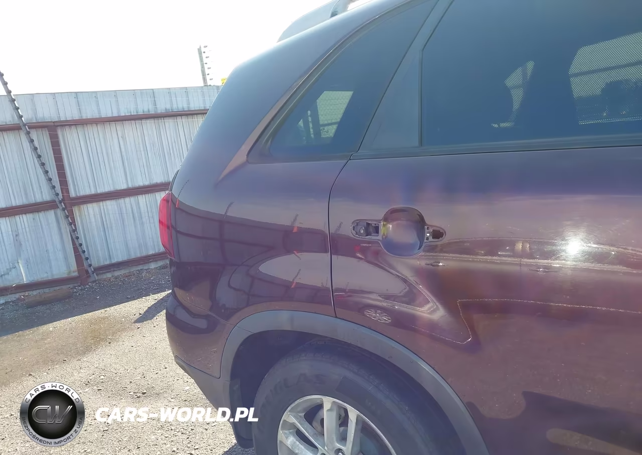 2015 Kia Sorento Lx VIN:5XYKT3A69FG565144 - 12