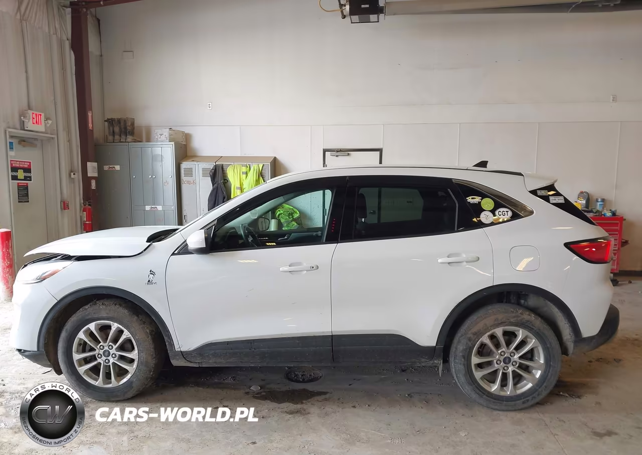 2020 Ford Escape Se VIN:1FMCU9G67LUC49002 - 14