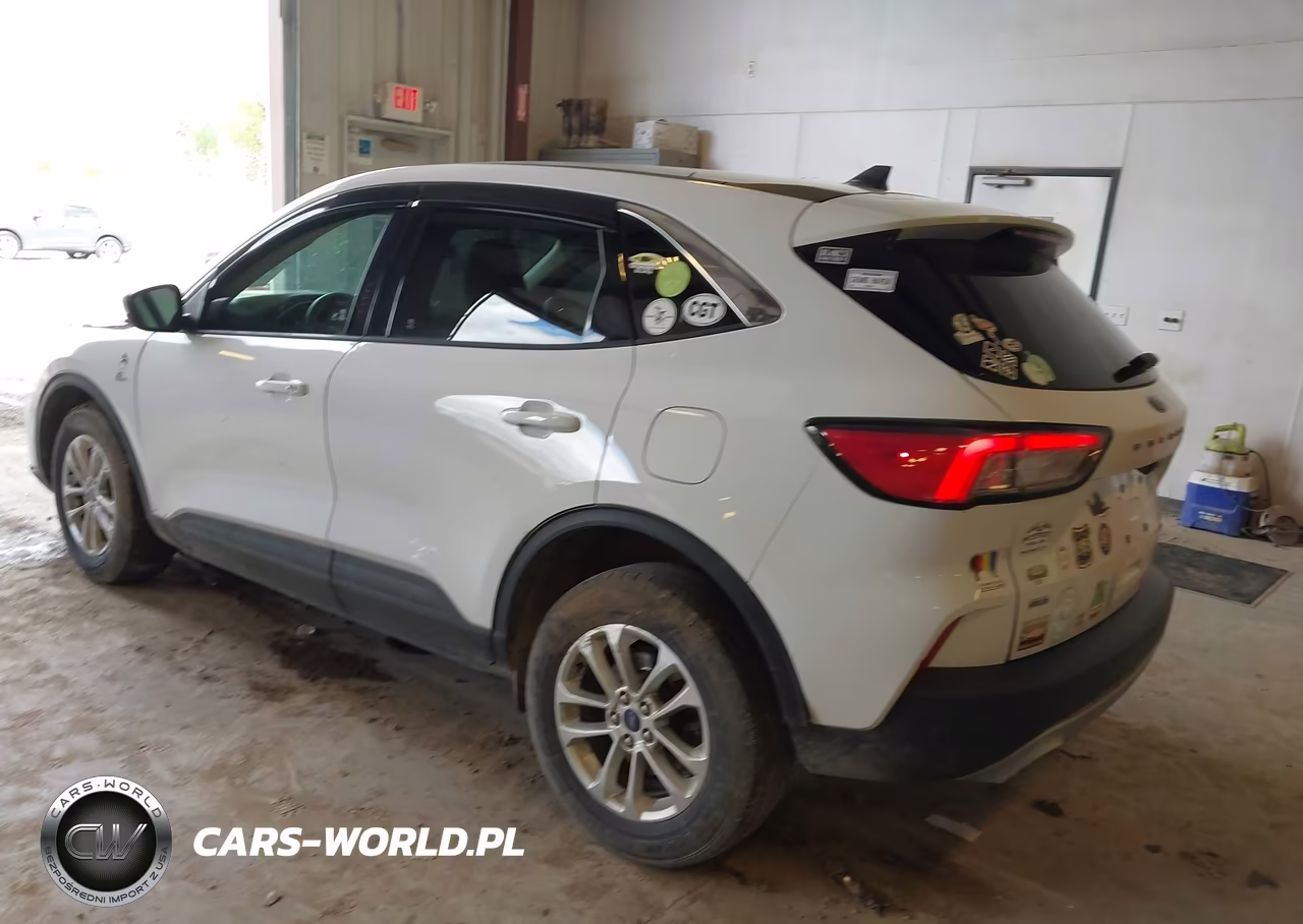 2020 Ford Escape Se VIN:1FMCU9G67LUC49002 - 3