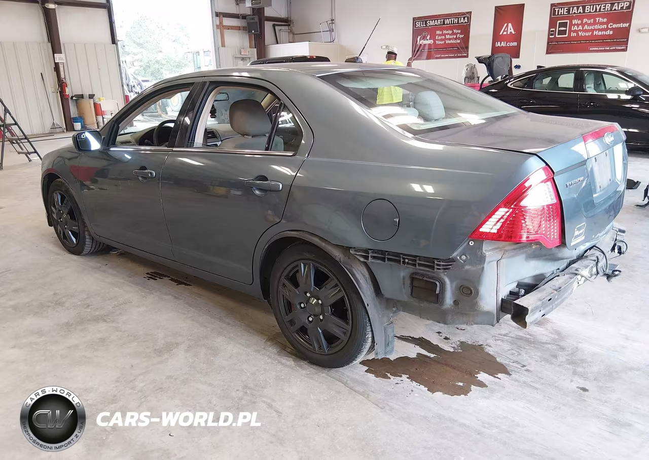 2011 Ford Fusion Se VIN:3FAHP0HA9BR199389 - 3