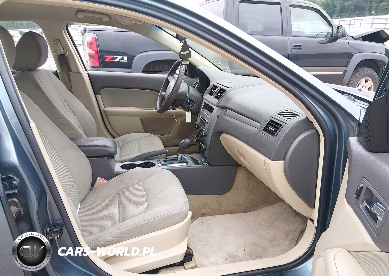 2011 Ford Fusion Se VIN:3FAHP0HA9BR199389 - 5