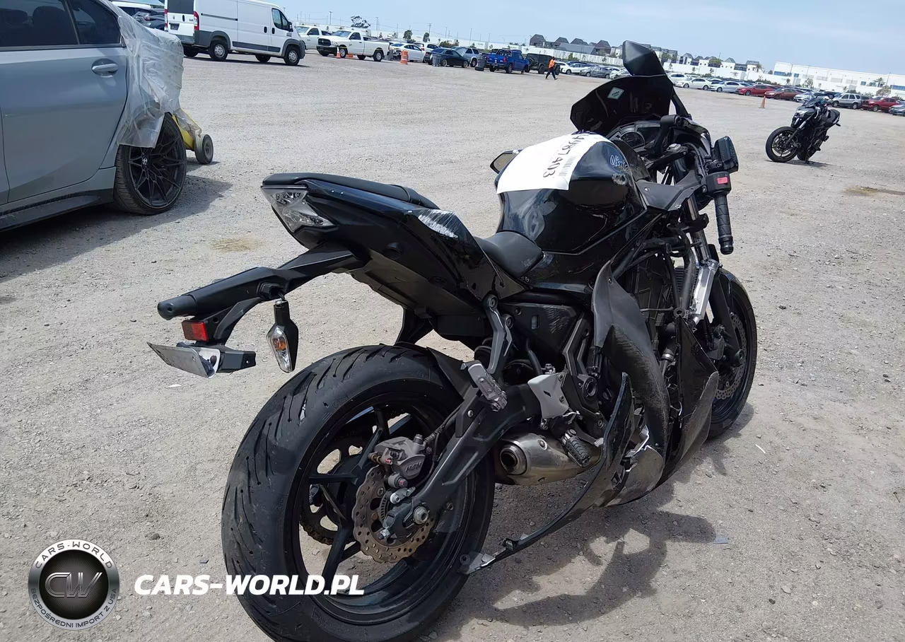 2017 Kawasaki Ex650 J VIN:JKAEXEJ10HDA01415 - 4