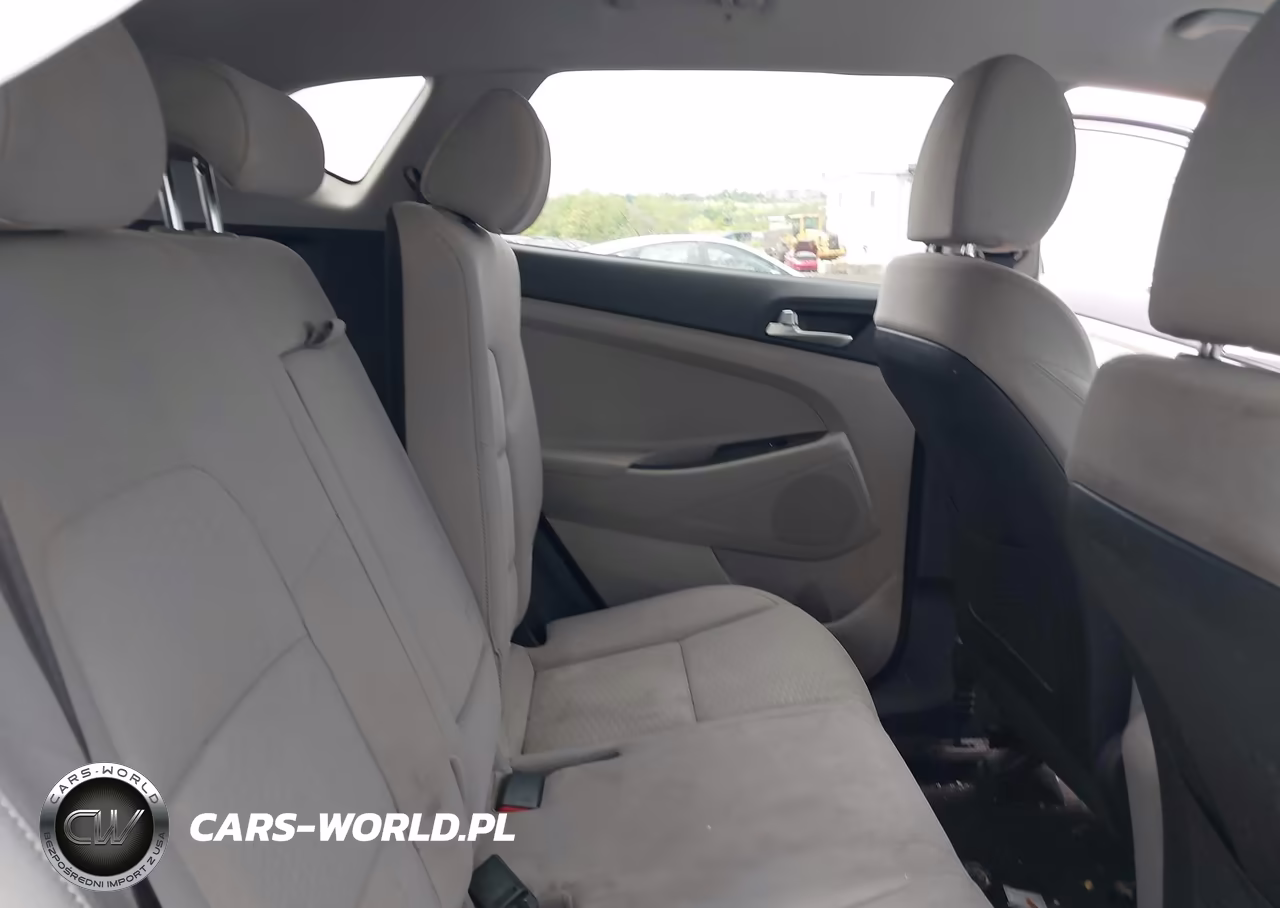 2021 Hyundai Tucson Value VIN:KM8J3CA44MU373678 - 8