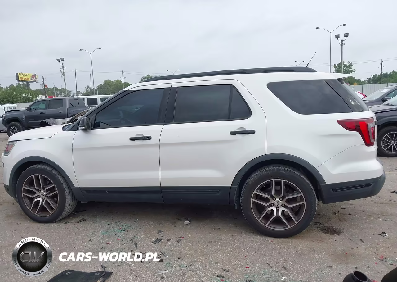 2019 Ford Explorer Sport VIN:1FM5K8GT0KGA40504 - 13