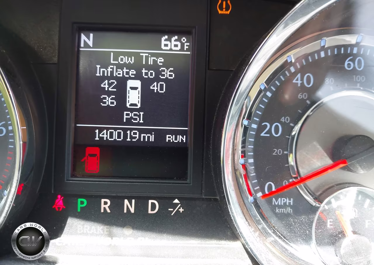 2015 Chrysler Town & Country Limited Platinum VIN:2C4RC1GG9FR731399 - 15