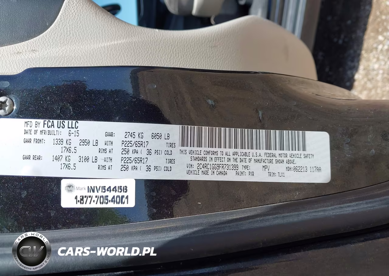 2015 Chrysler Town & Country Limited Platinum VIN:2C4RC1GG9FR731399 - 9