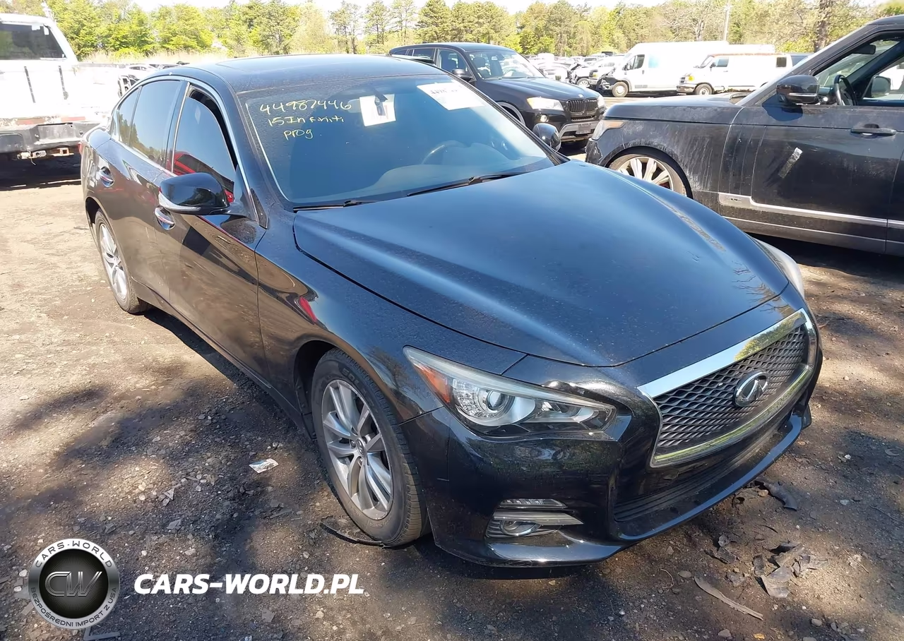 2015 Infiniti Q50 – zdjęcie 1 z 11