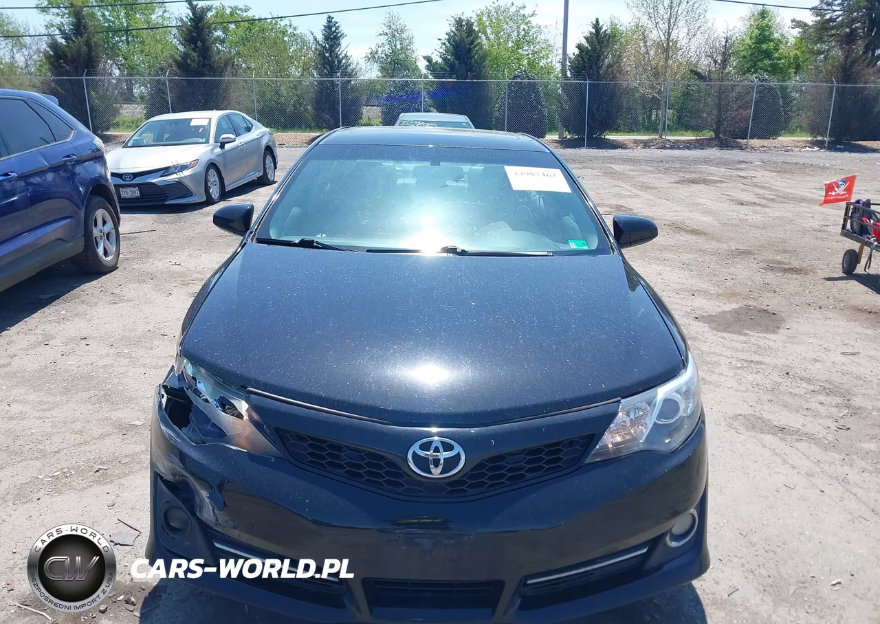 2014 Toyota Camry Se VIN:4T1BF1FK2EU832991 - 12