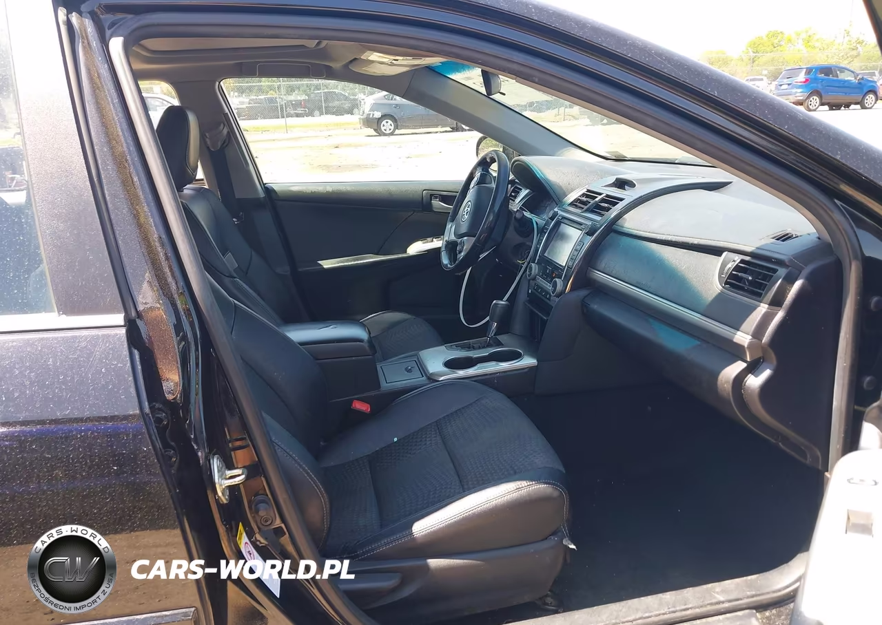 2014 Toyota Camry Se VIN:4T1BF1FK2EU832991 - 5