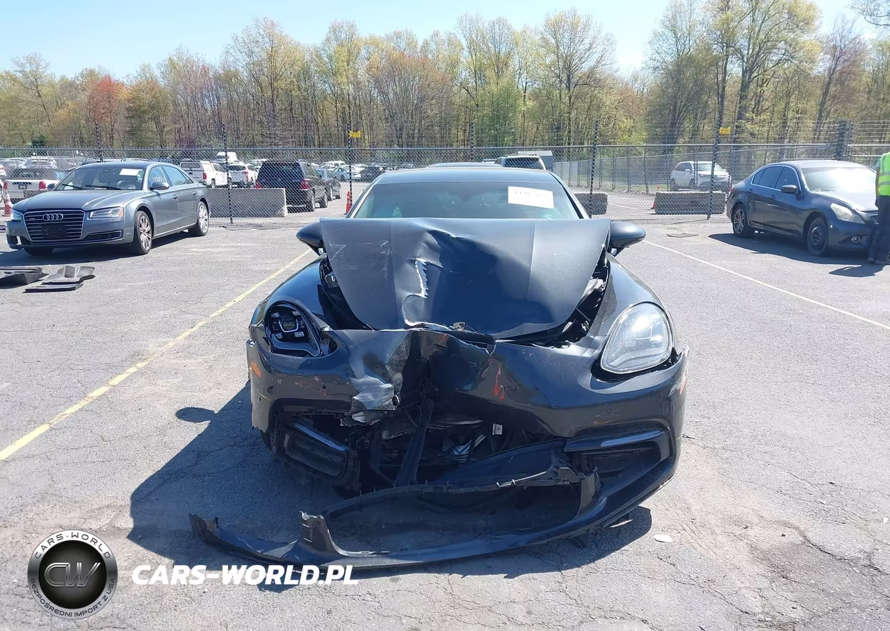 2017 Porsche Panamera 4 VIN:WP0AA2A71HL101079 - 11