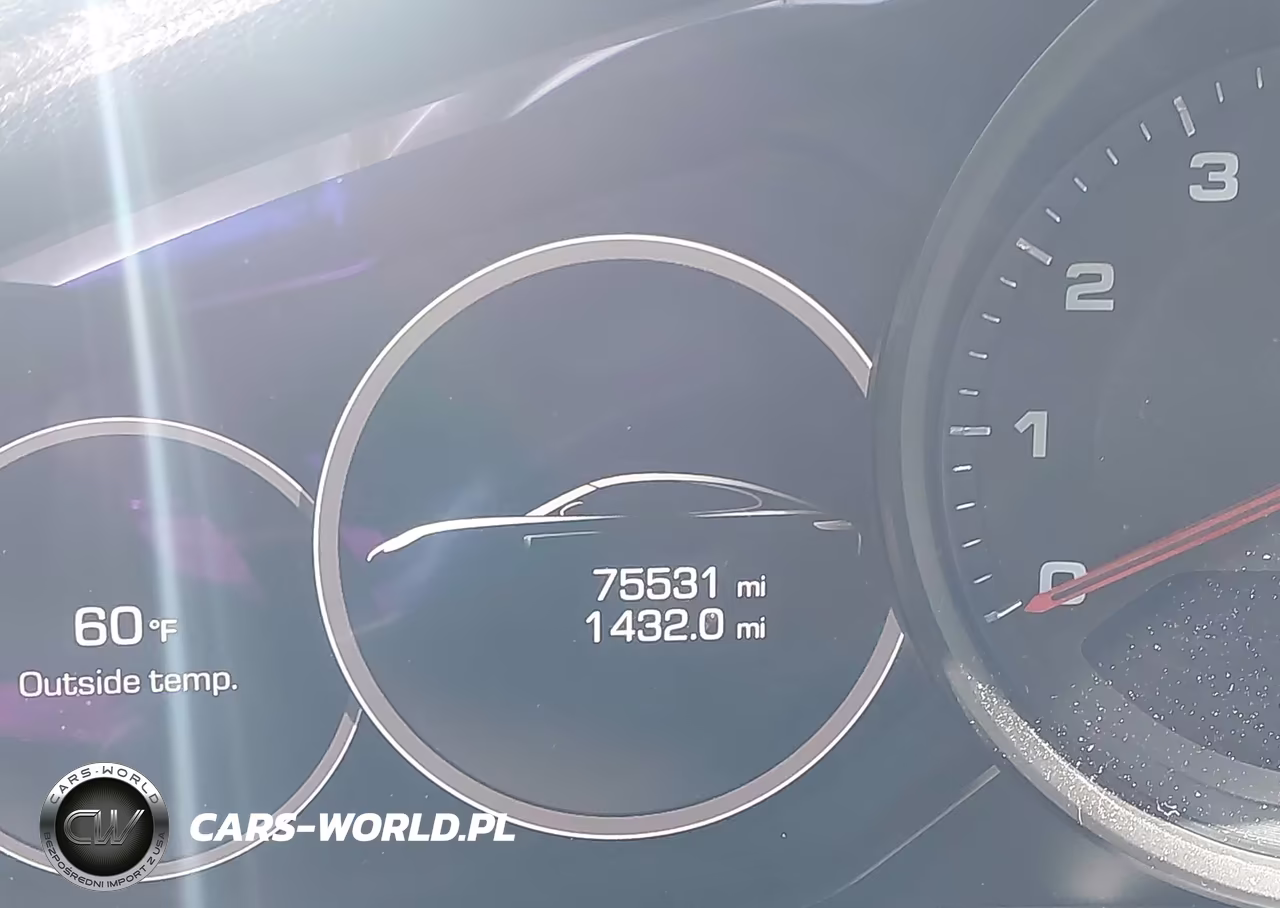 2017 Porsche Panamera 4 VIN:WP0AA2A71HL101079 - 14