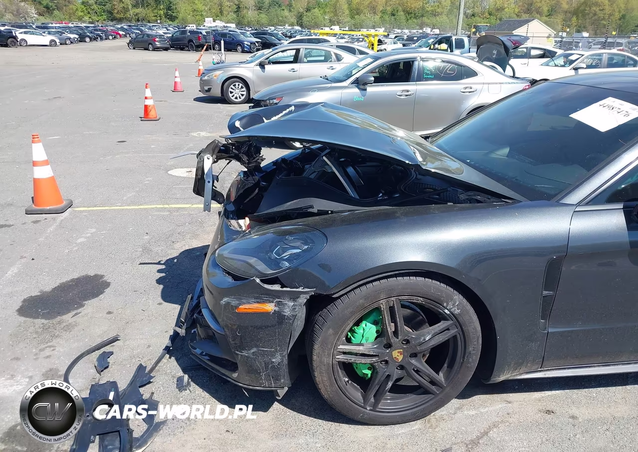 2017 Porsche Panamera 4 VIN:WP0AA2A71HL101079 - 6