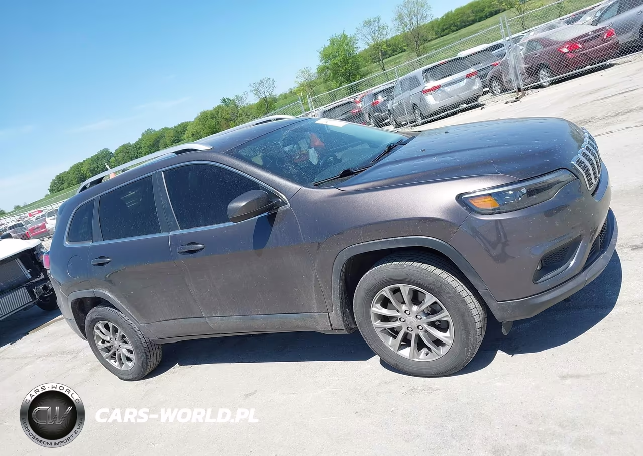 2019 Jeep Cherokee Latitude Plus 4X4 VIN:1C4PJMLX5KD270509 - 13