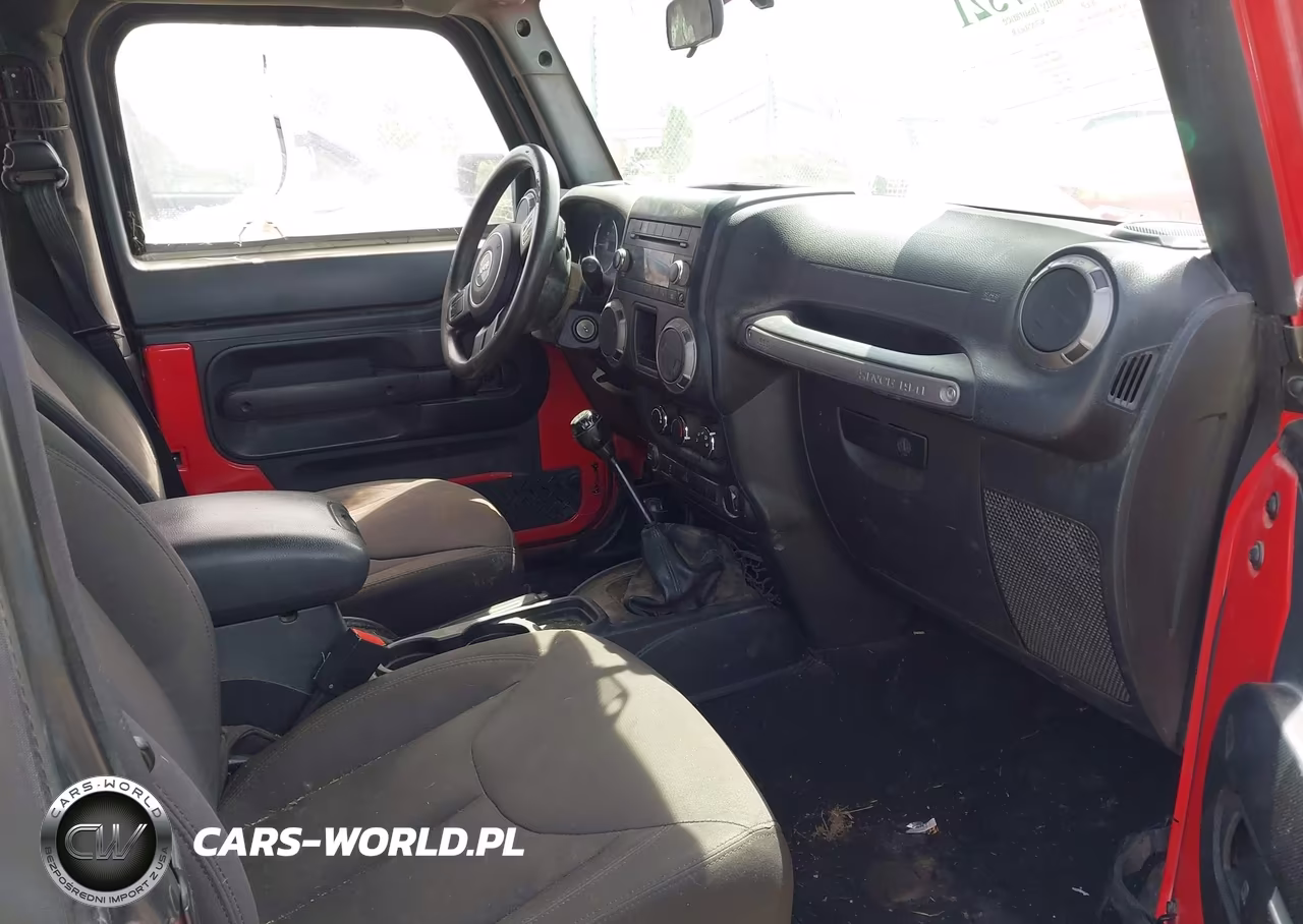 2015 Jeep Wrangler Sport VIN:1C4AJWAG1FL686783 - 5