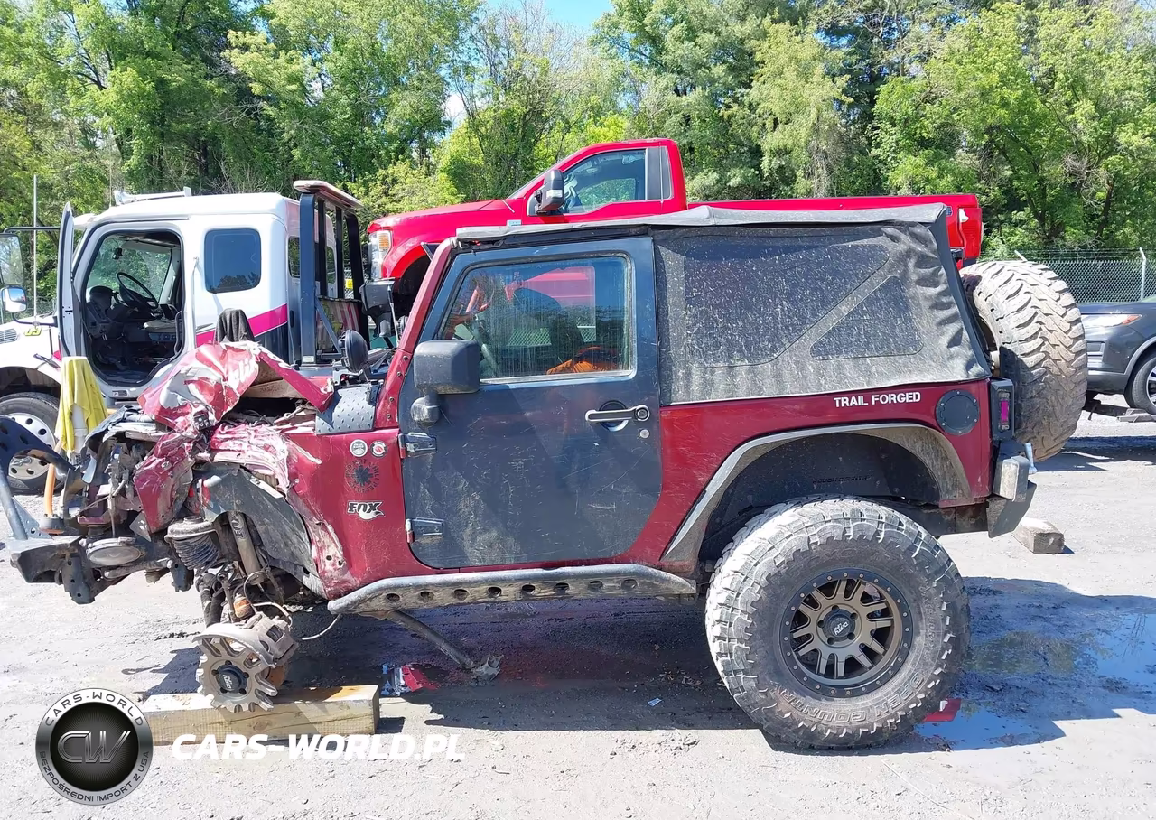 2011 Jeep Wrangler Sport VIN:1J4AA2D19BL569571 - 15