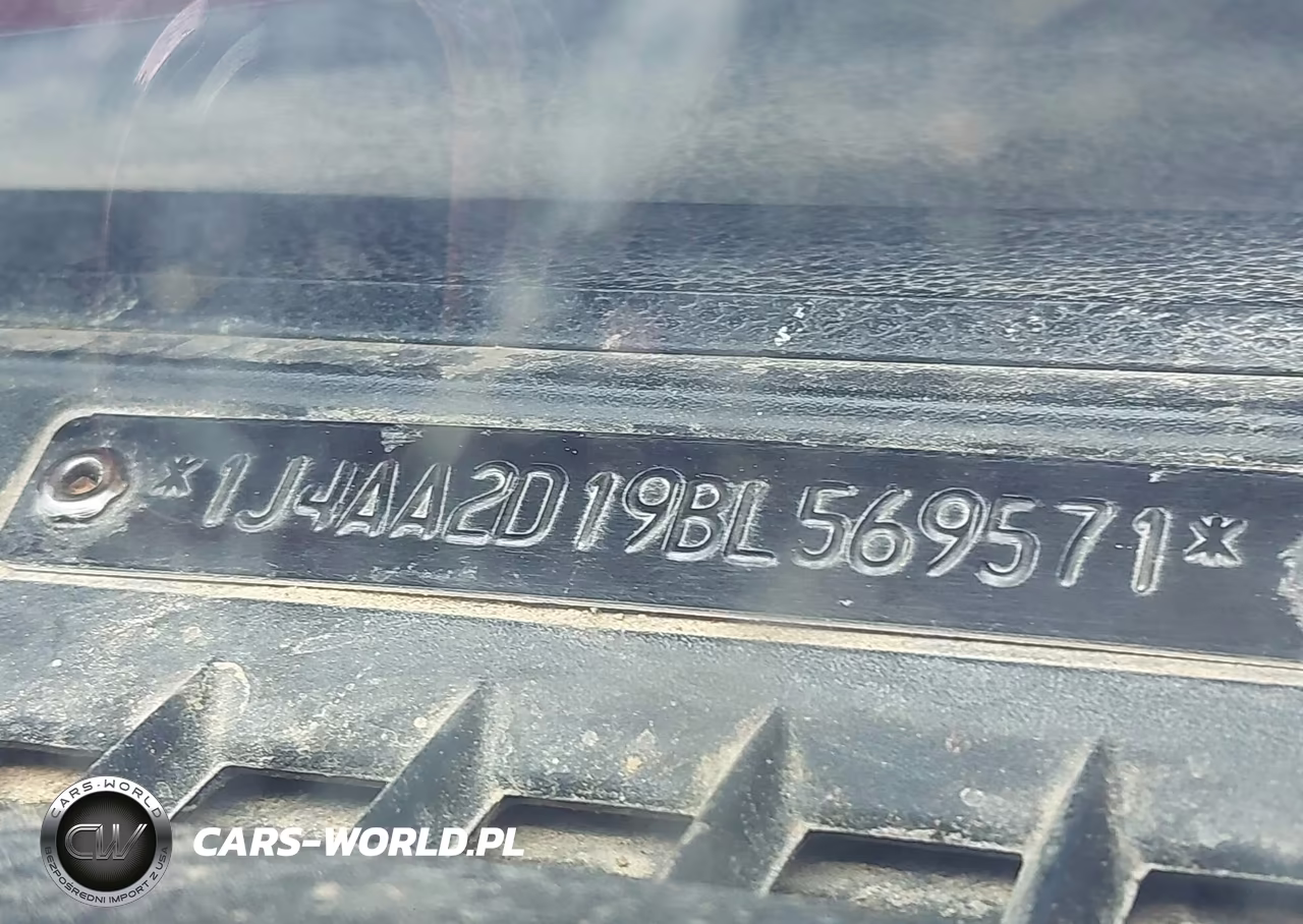 2011 Jeep Wrangler Sport VIN:1J4AA2D19BL569571 - 9