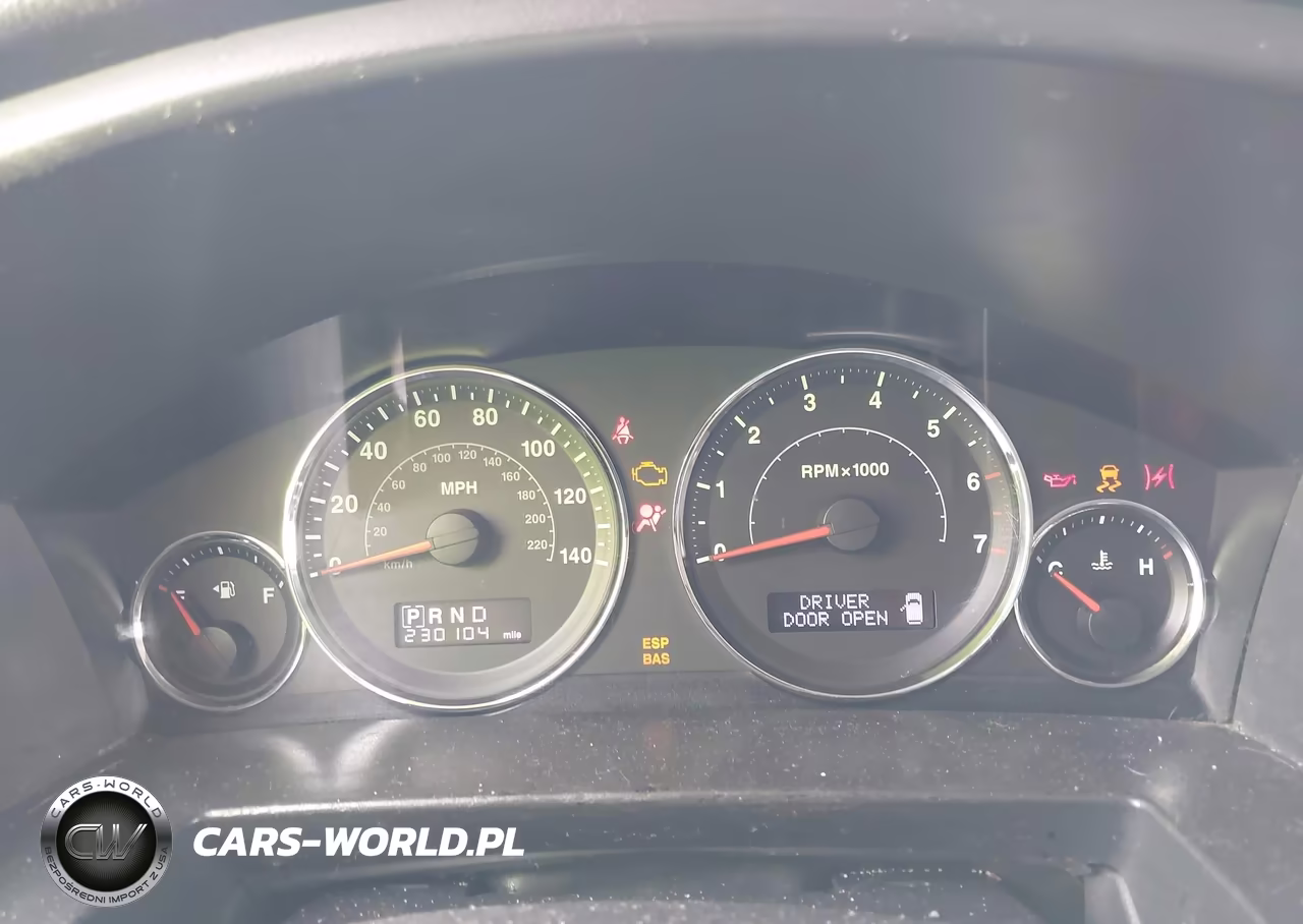 2010 Jeep Commander Sport VIN:1J4RH4GK8AC157557 - 7
