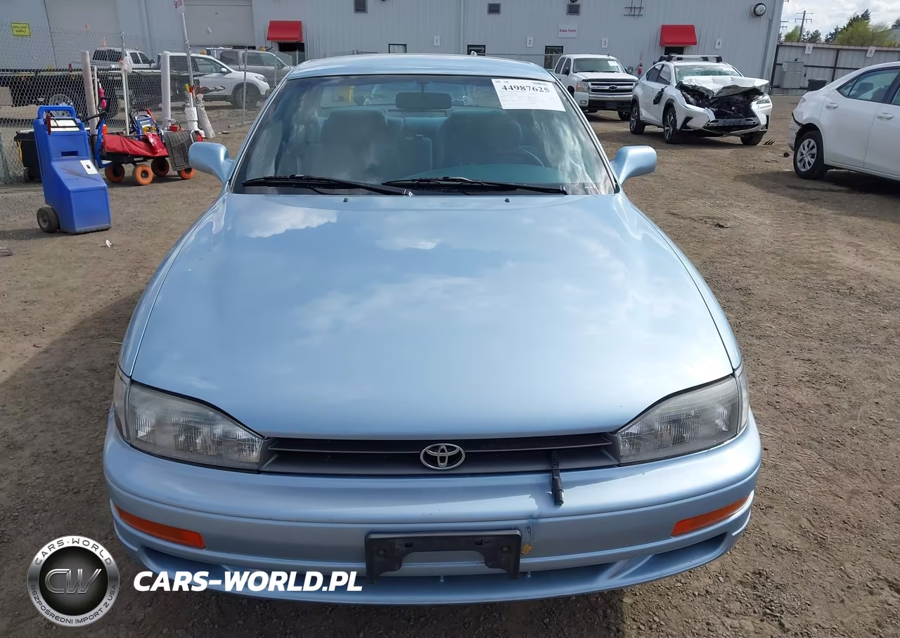 1992 Toyota Camry Le VIN:4T1SK12E4NU091965 - 12