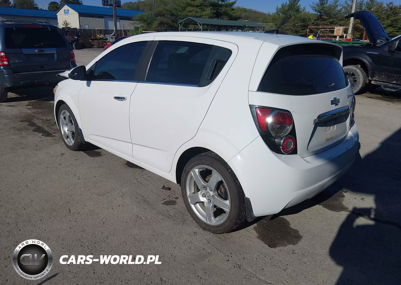 2014 Chevrolet Sonic Ltz Auto VIN:1G1JE6SB8E4185933 - 3