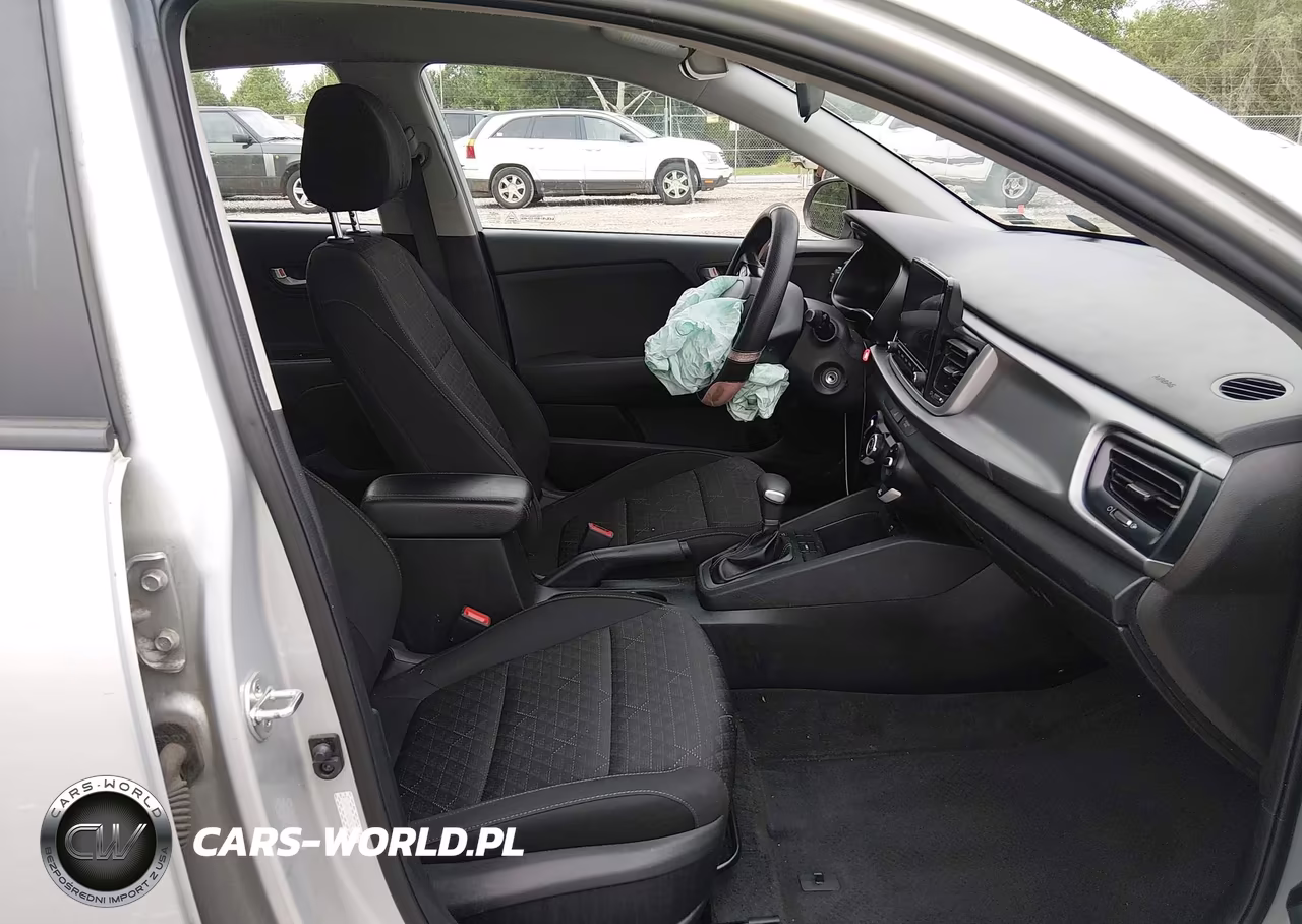 2022 Kia Rio 5-Door S VIN:3KPA25AD5NE474960 - 5