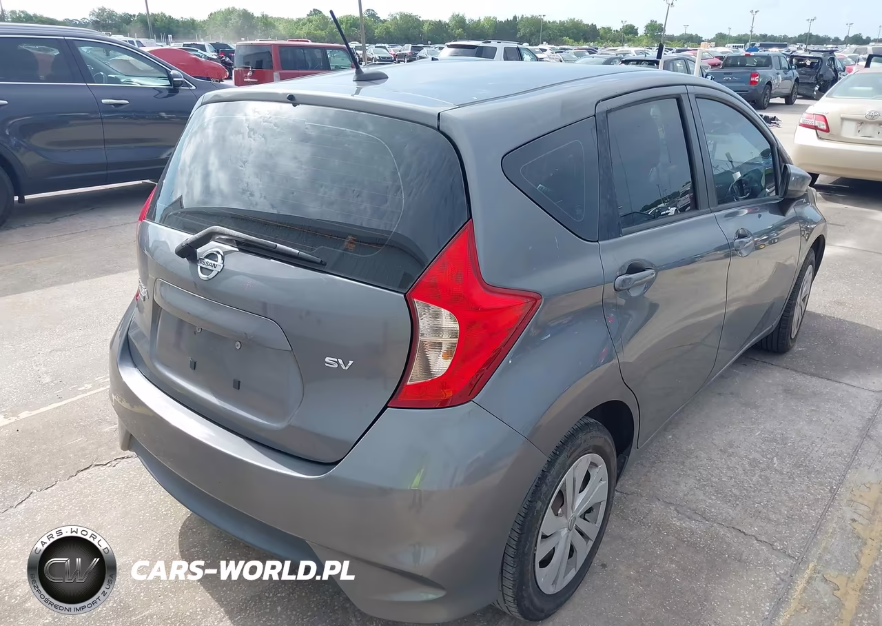 2018 Nissan Versa Note Sv VIN:3N1CE2CP6JL354289 - 4