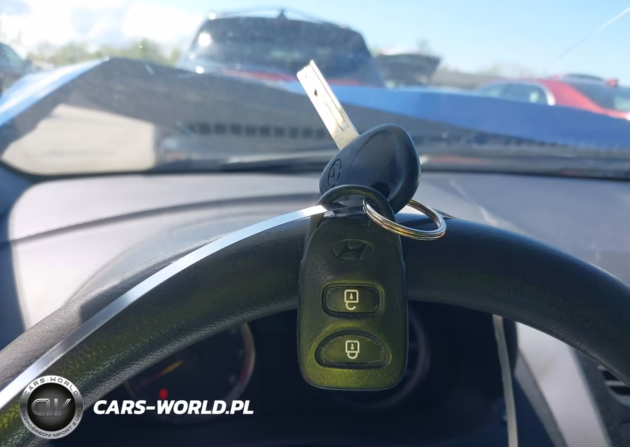 2015 Hyundai Accent Gs VIN:KMHCT5AE0FU206928 - 11
