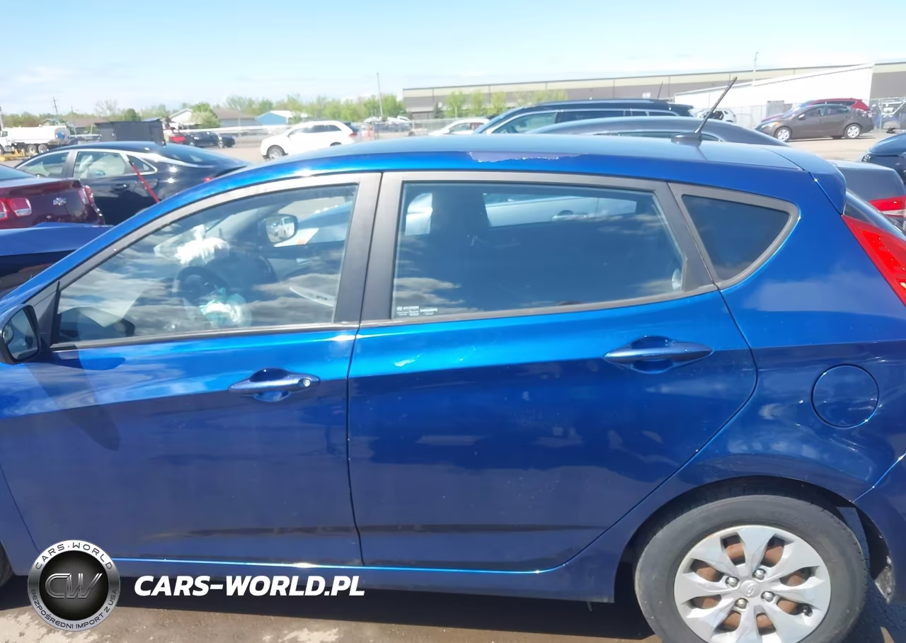 2015 Hyundai Accent Gs VIN:KMHCT5AE0FU206928 - 14