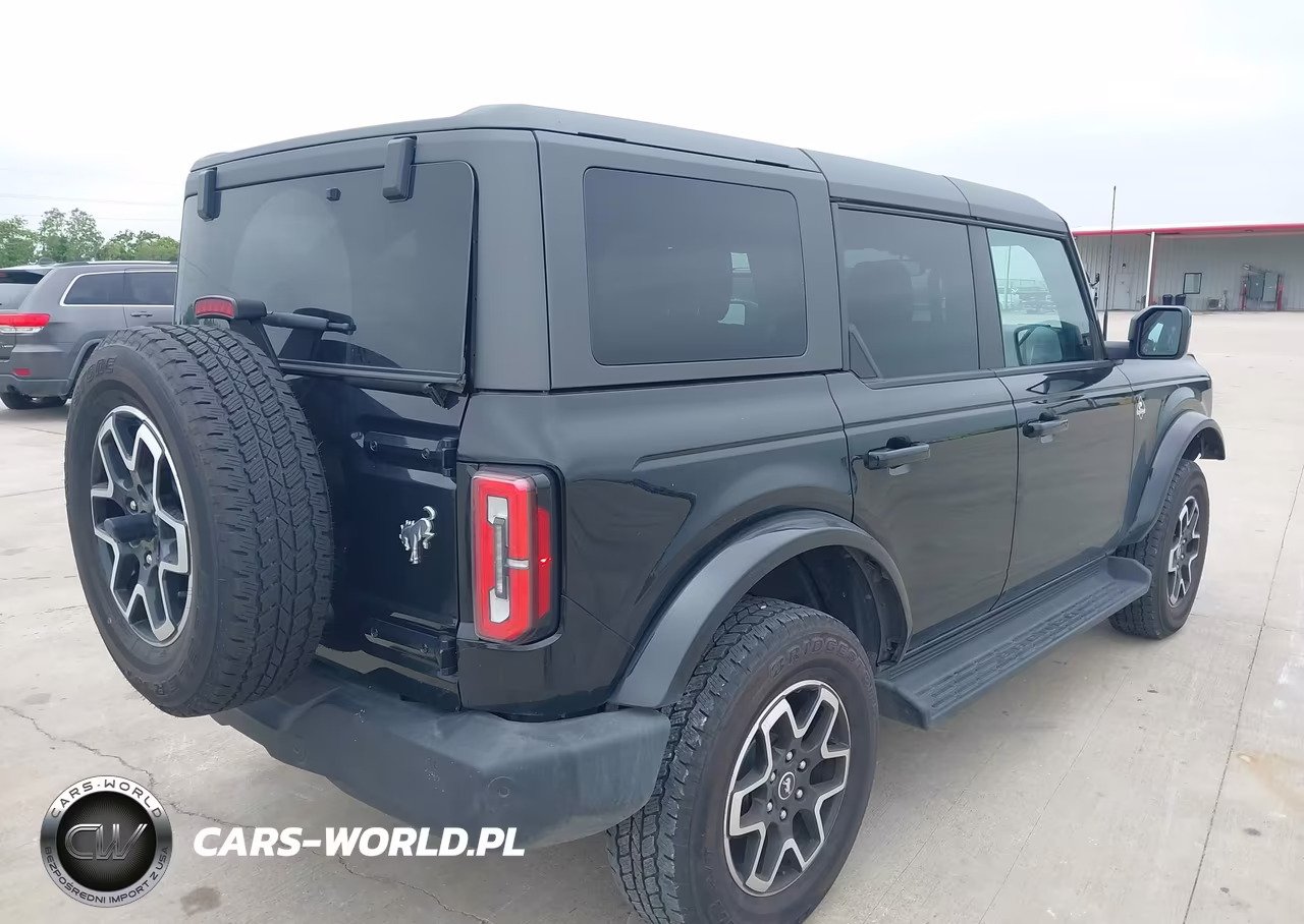 2025 Ford Bronco Outer Banks VIN:1FMEE8BP0SLA69106 - 4
