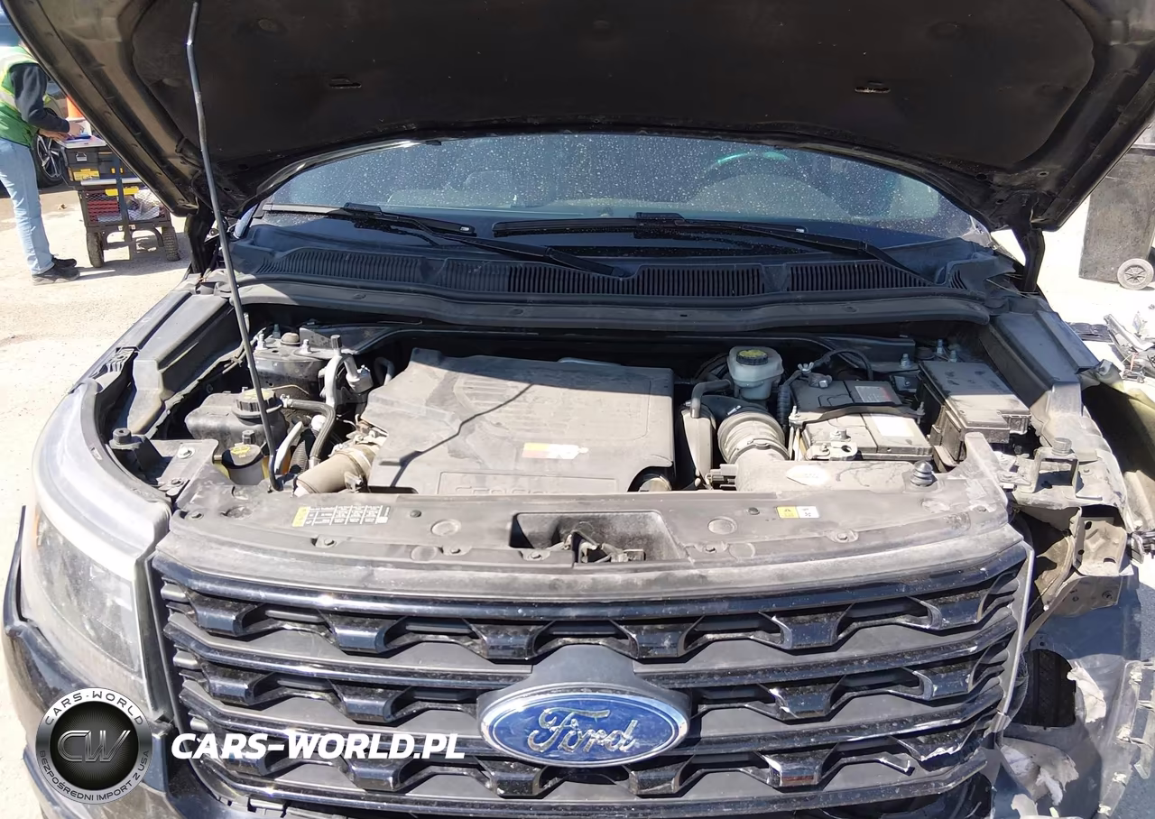 2016 Ford Explorer Sport VIN:1FM5K8GT7GGC58091 - 10