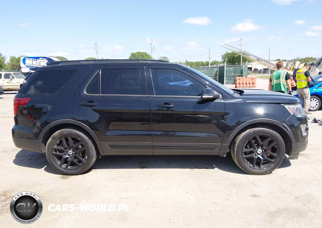 2016 Ford Explorer Sport VIN:1FM5K8GT7GGC58091 - 14