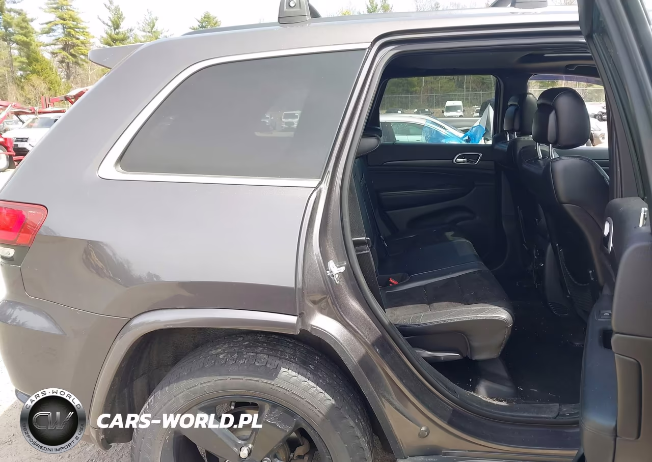 2015 Jeep Grand Cherokee Altitude VIN:1C4RJFAG2FC858855 - 8