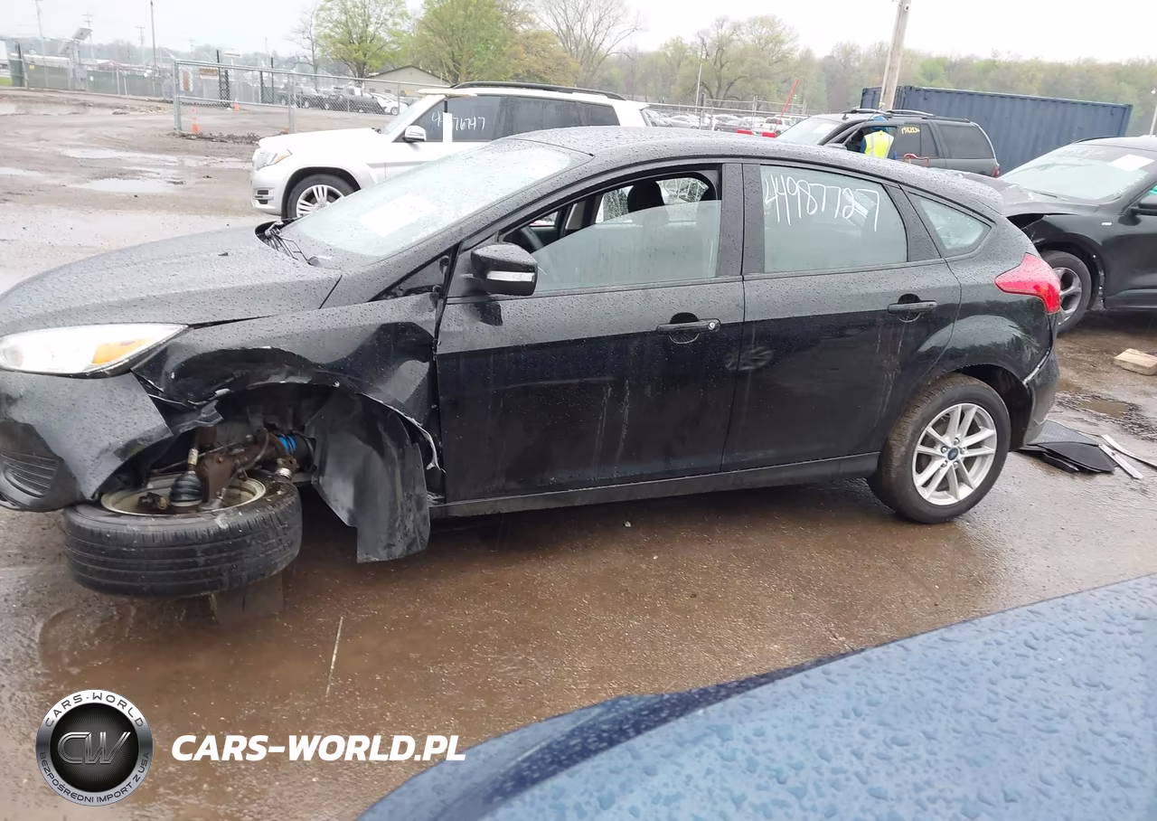 2017 Ford Focus Se VIN:1FADP3K25HL294833 - 15